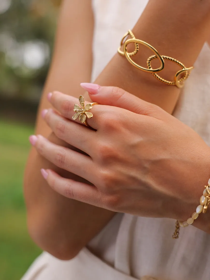 Floral Harmony Ring