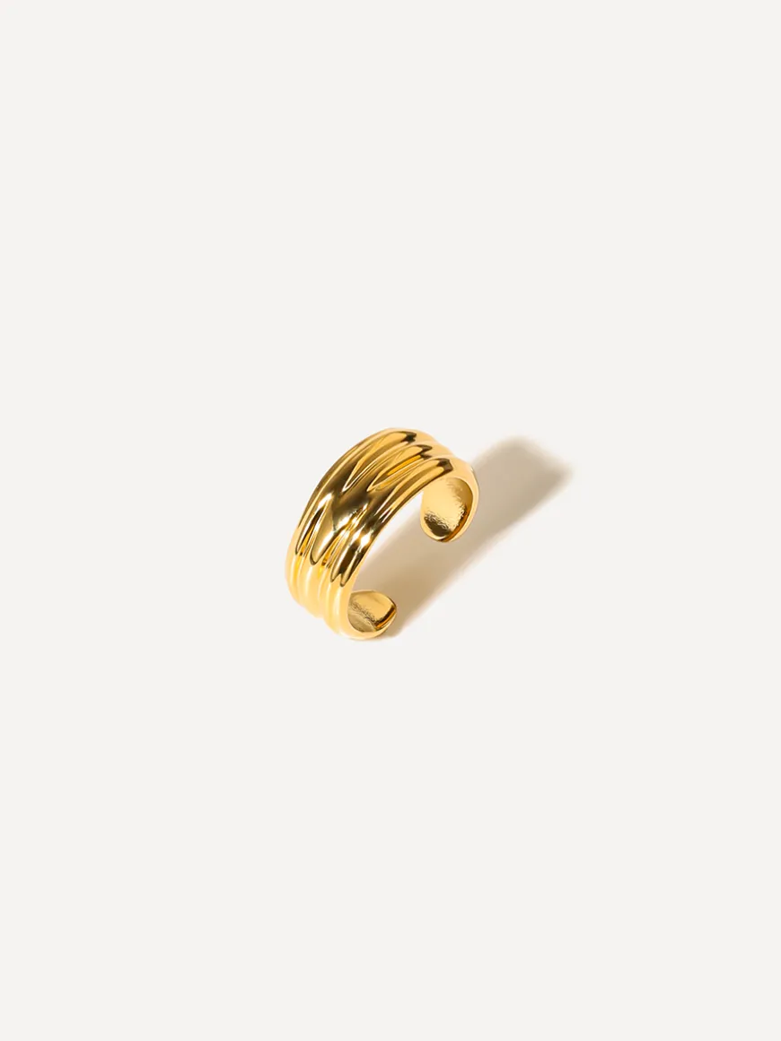 Flowing Grace Earcuff