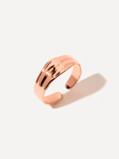 Flowing Grace Ring