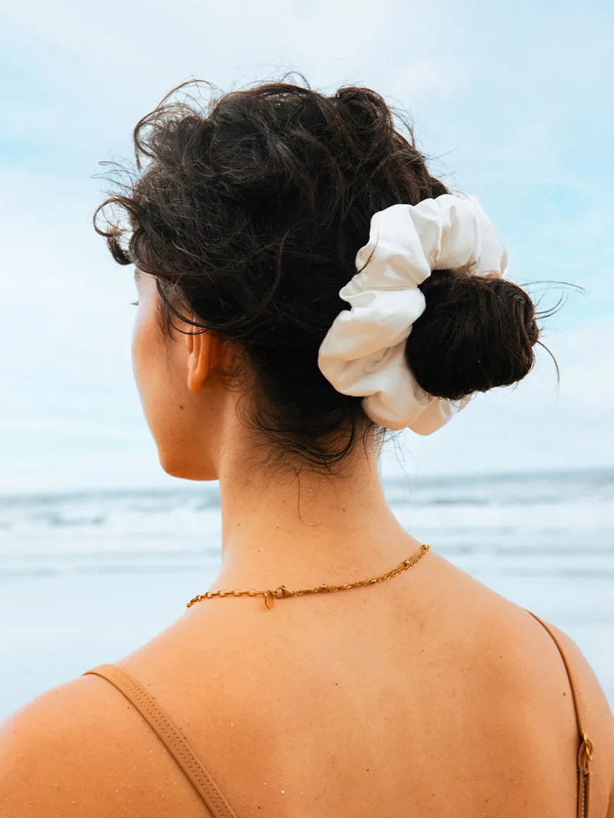 Fluffy Touch Pure Silk Scrunchie Mint Green