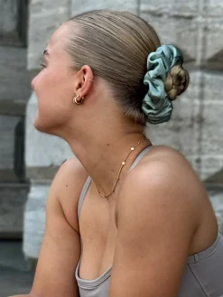 Fluffy Touch Pure Silk Scrunchie Mint Green