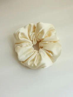 Fluffy Touch Pure Silk Scrunchie Beige