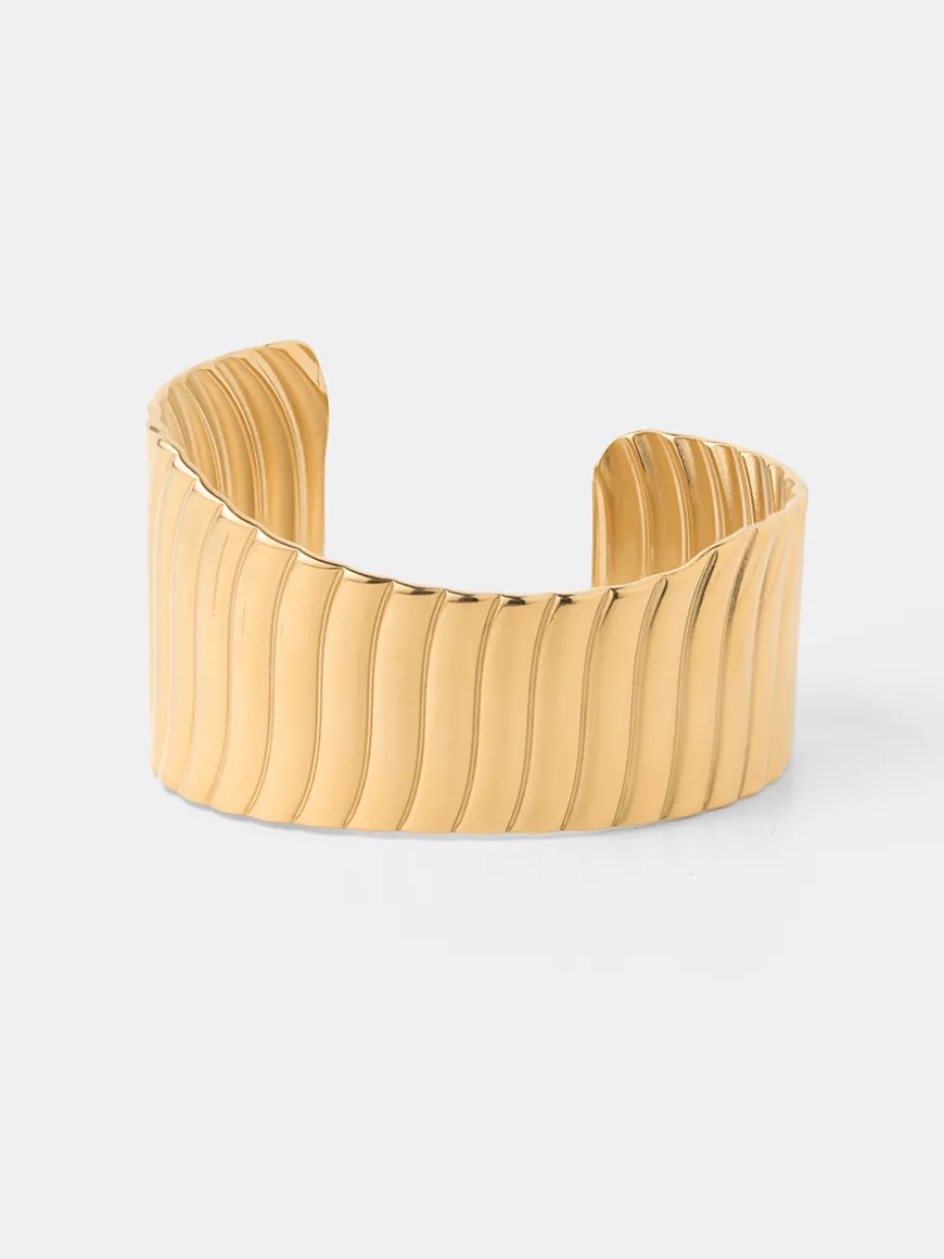 Fluid Ripple Armcuff