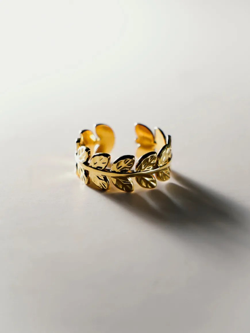 Fresh Leaf Ring