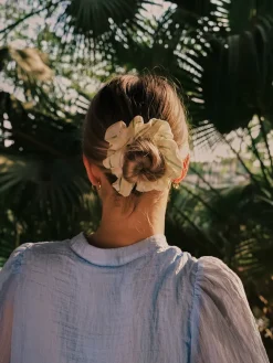Fresh Wave Green Scrunchie