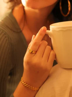 Geometric Shine Ring
