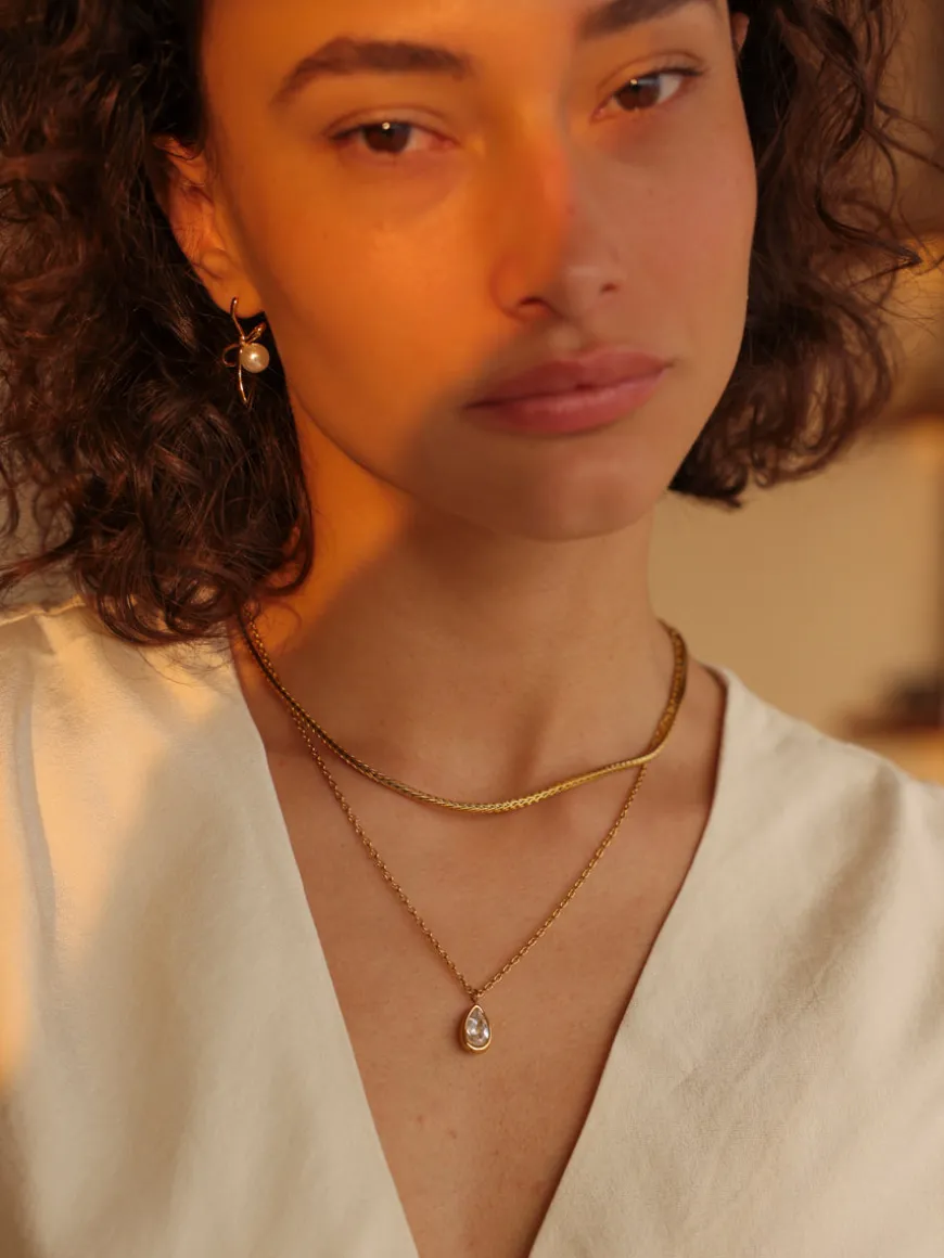 Gleaming Drop Kette