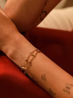 Gorgeous Encounter ARMBAND