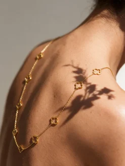 Graceful Clover Kette