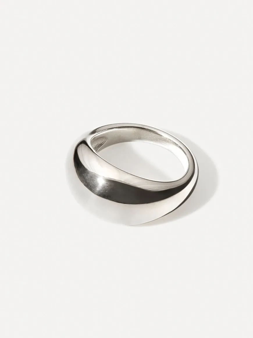 Graceful Dome Ring