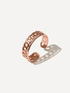 Graceful Interlace Ring