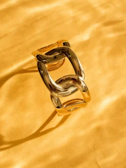 Infinite Melody Armcuff