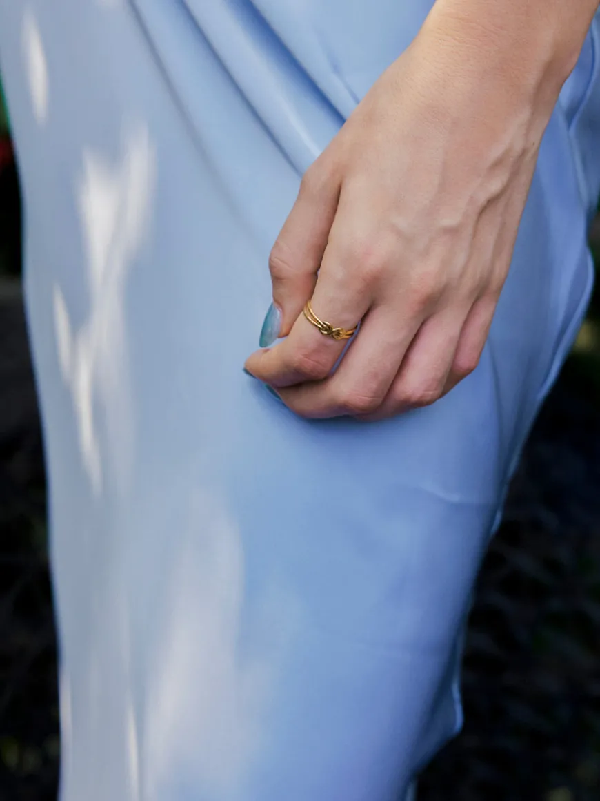 Infinity Loop Ring