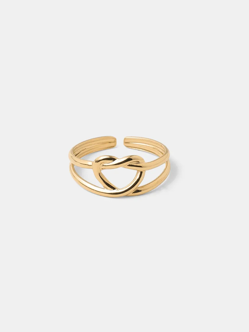 Intertwined Heart Ring
