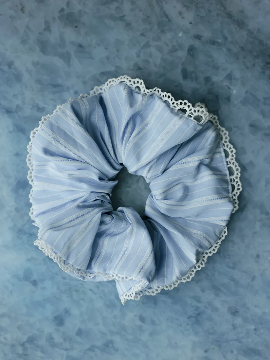 Lace Breeze Navy-striped Scrunchie