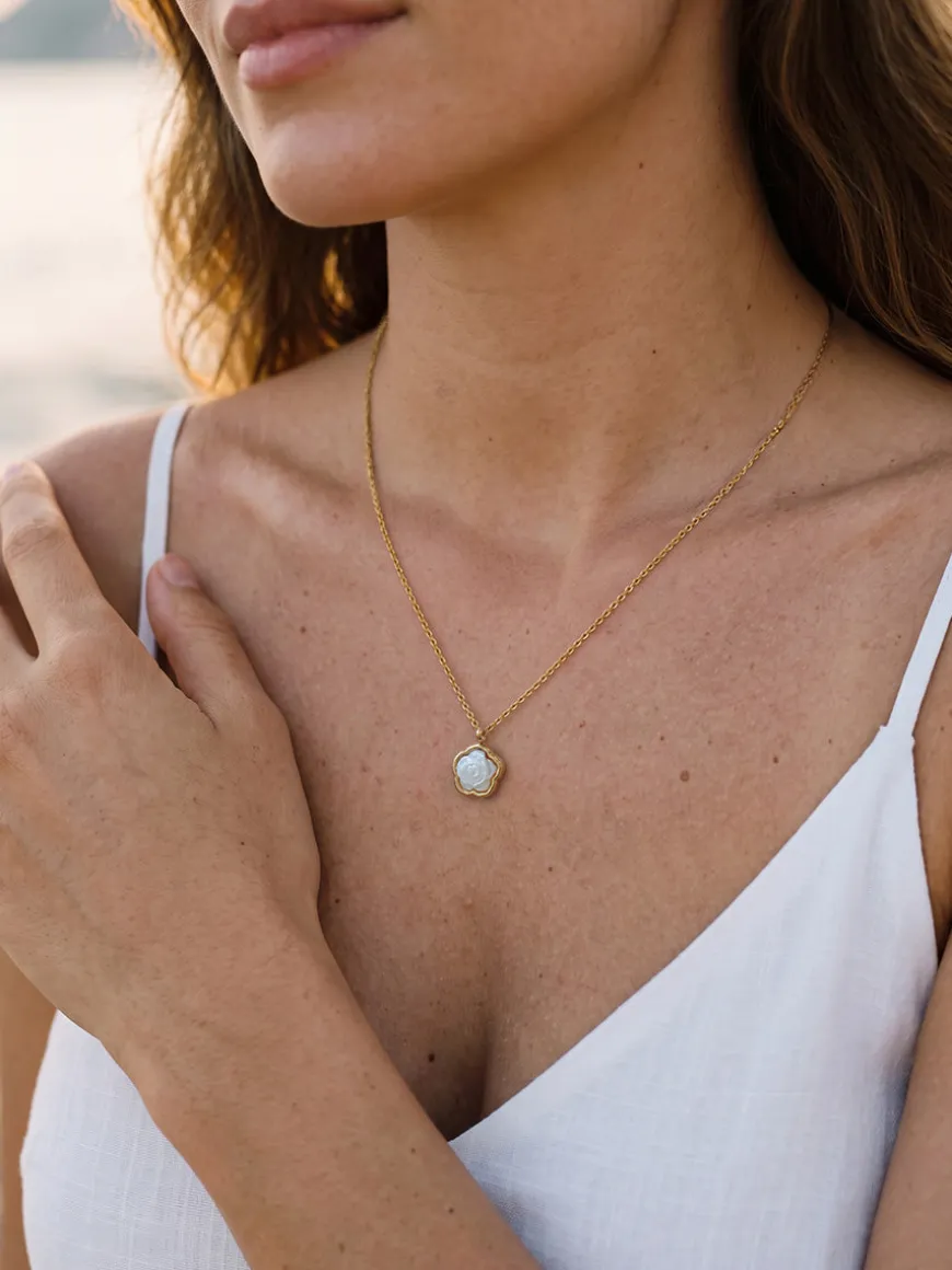 Lively Petal Kette