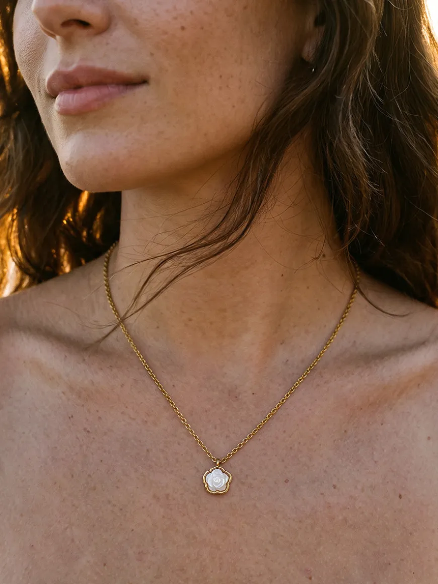 Lively Petal Kette