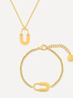 LOVE IS LOVE Set