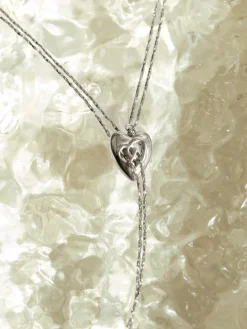 Loving Knot Kette