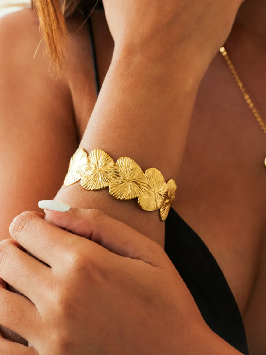 Loving Texture Armcuff