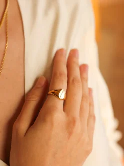Lunar Arc Ring