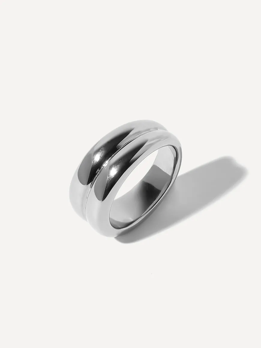 Lunar Loop Ring