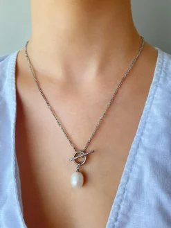 Lustrous Pearls Kette