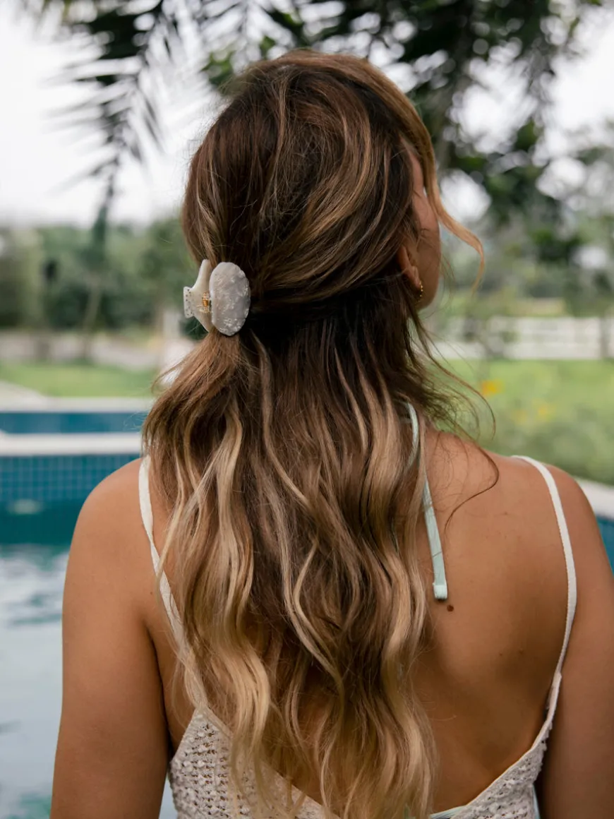 Lustrous Shell Beige Haarklammer