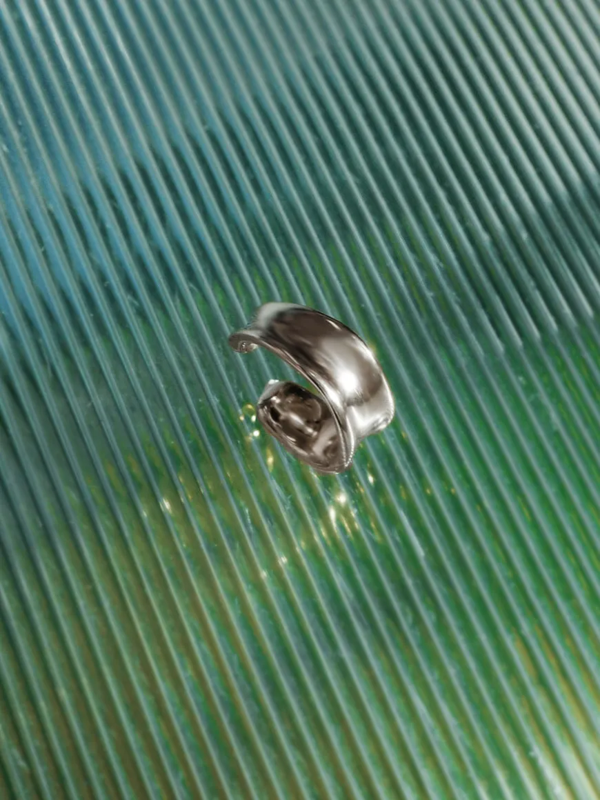 Mirror Arc Earcuff