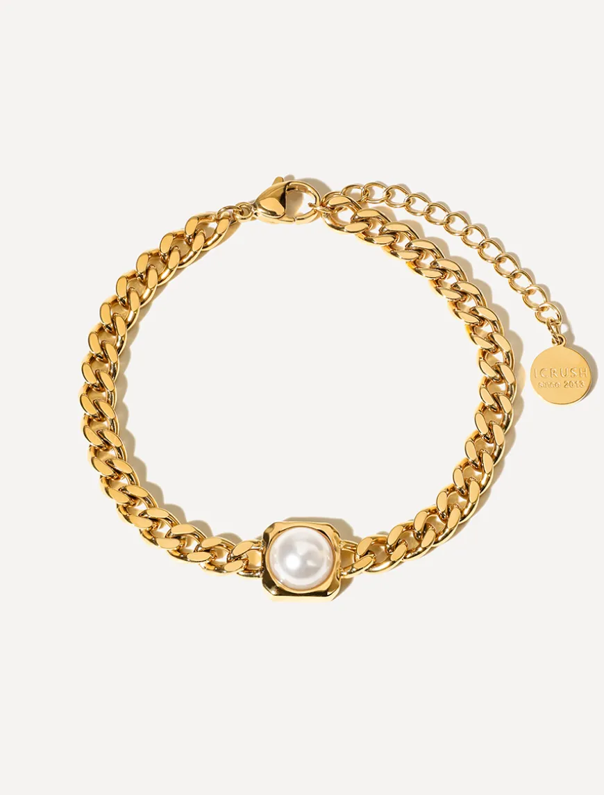 Modern Edge Pearl ARMBAND
