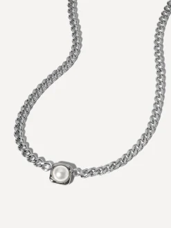 Modern Edge Pearl Kette