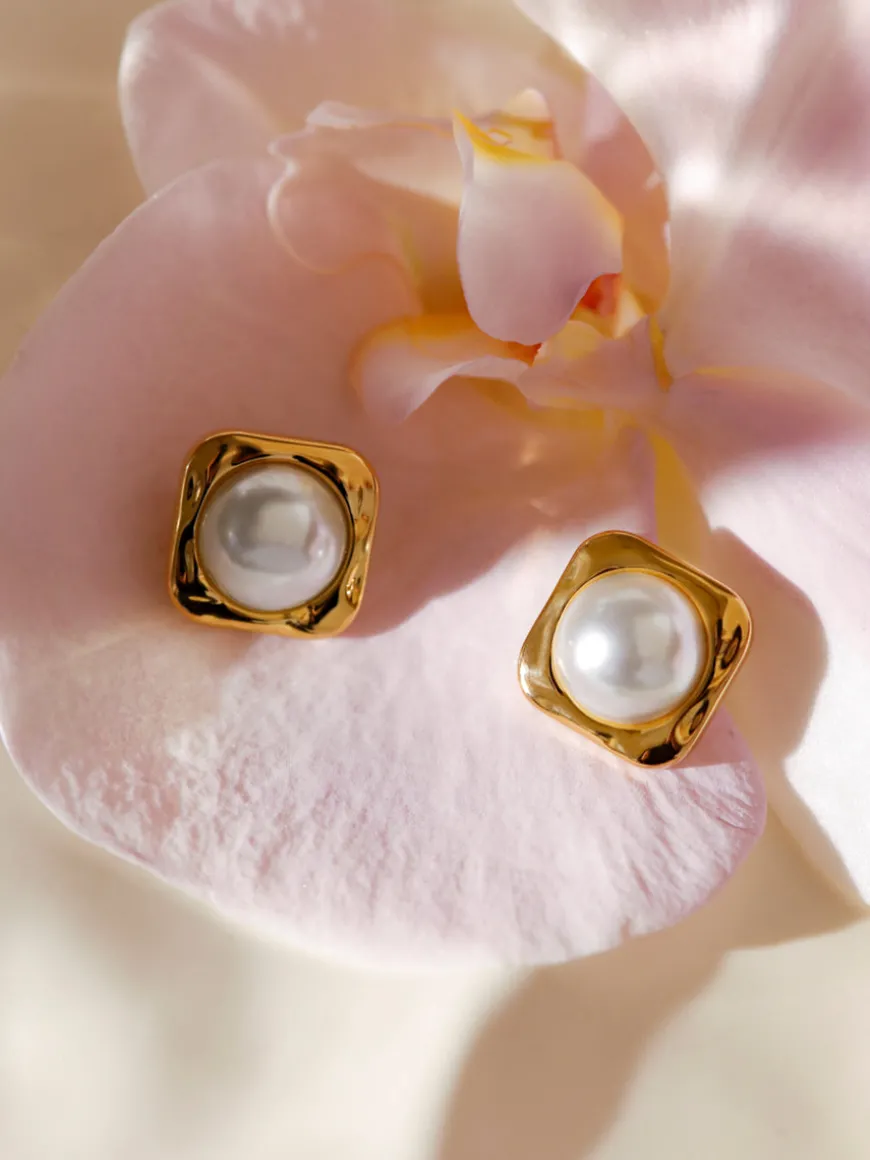 Modern Edge Pearl Ohrringe