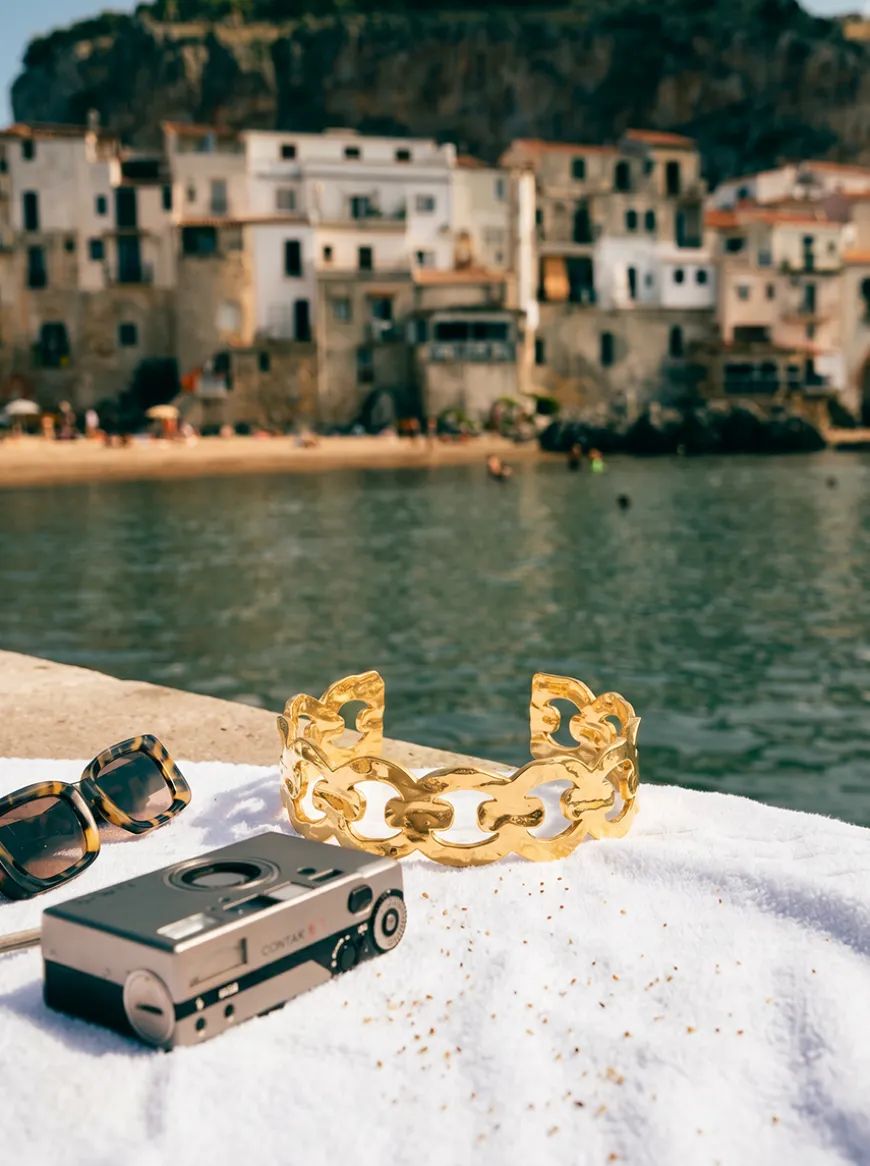 Modern Eternity Armcuff