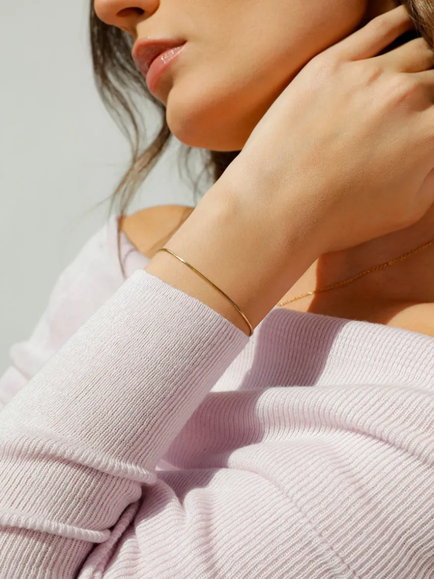 Modern Sleek ARMBAND