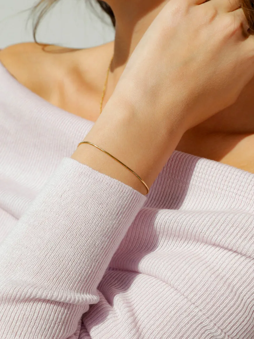 Modern Sleek ARMBAND