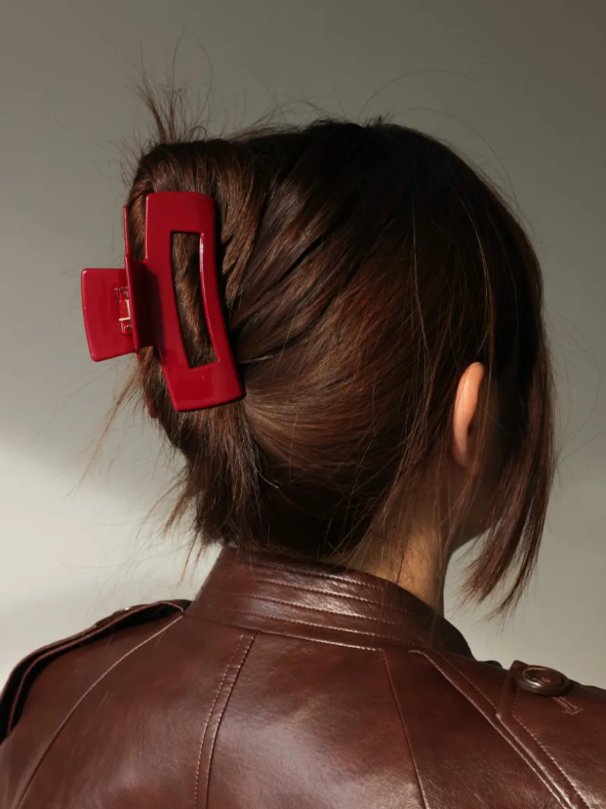 Modern Style Haarklammer Dark Red