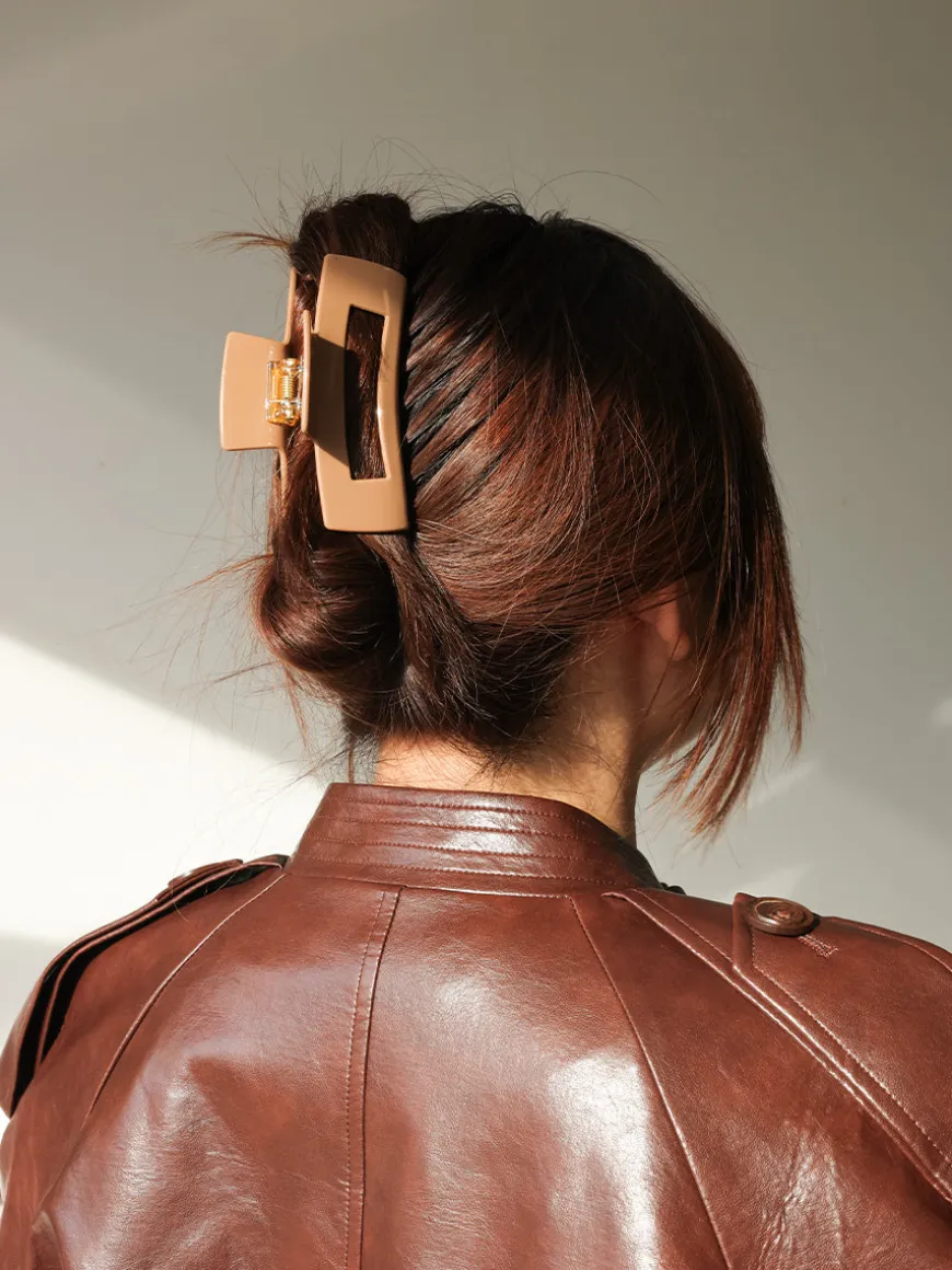 Modern Style Haarklammer Light Brown