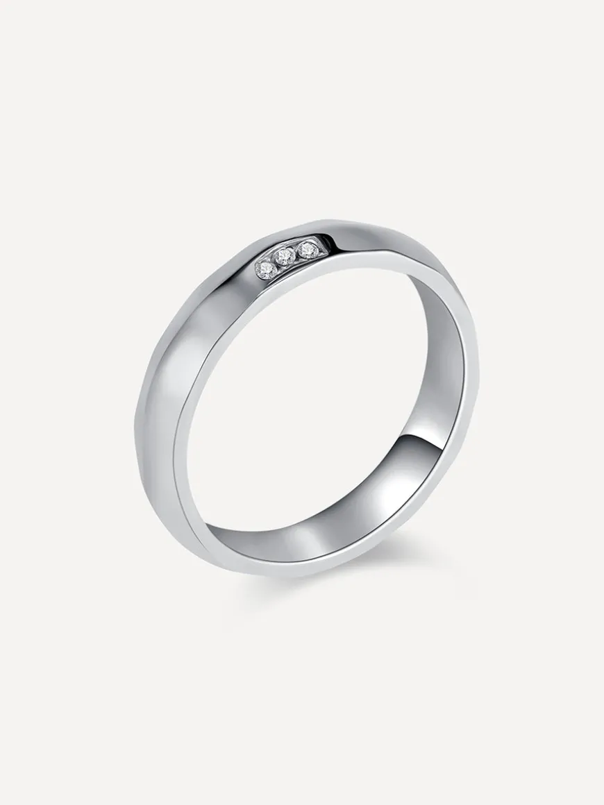Multiface Ring