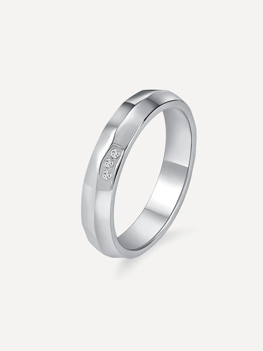Multiface Ring