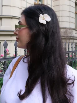 Orchid Glow Cream White Hairpin