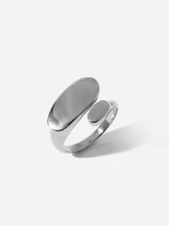 Oval Curve Ring