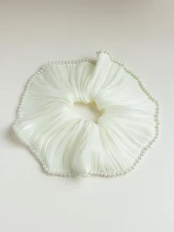 Pearl Grace White Scrunchie