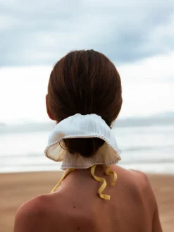 Pearl Grace White Scrunchie