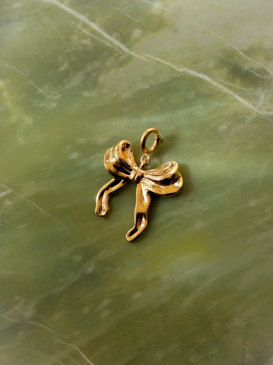 Playful Bow Ketten-Charm