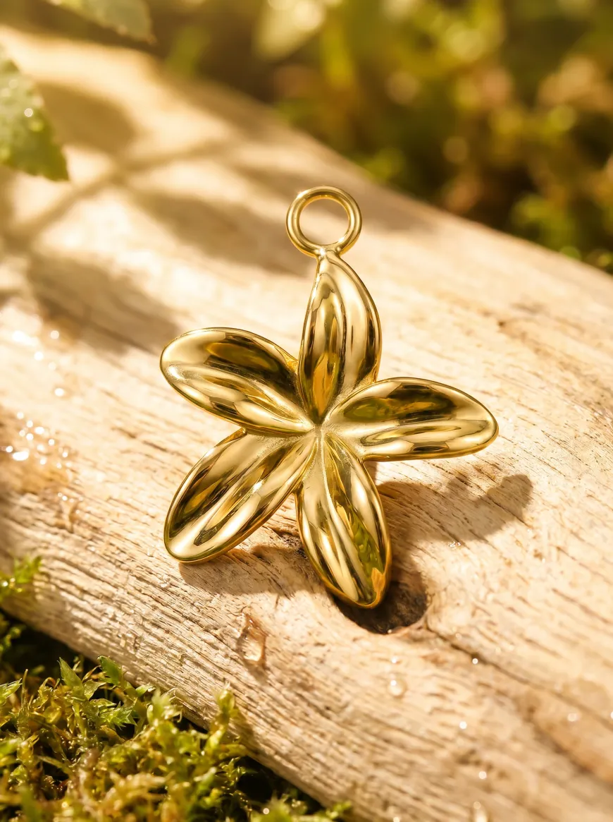 Plumeria Ohrring-Charm