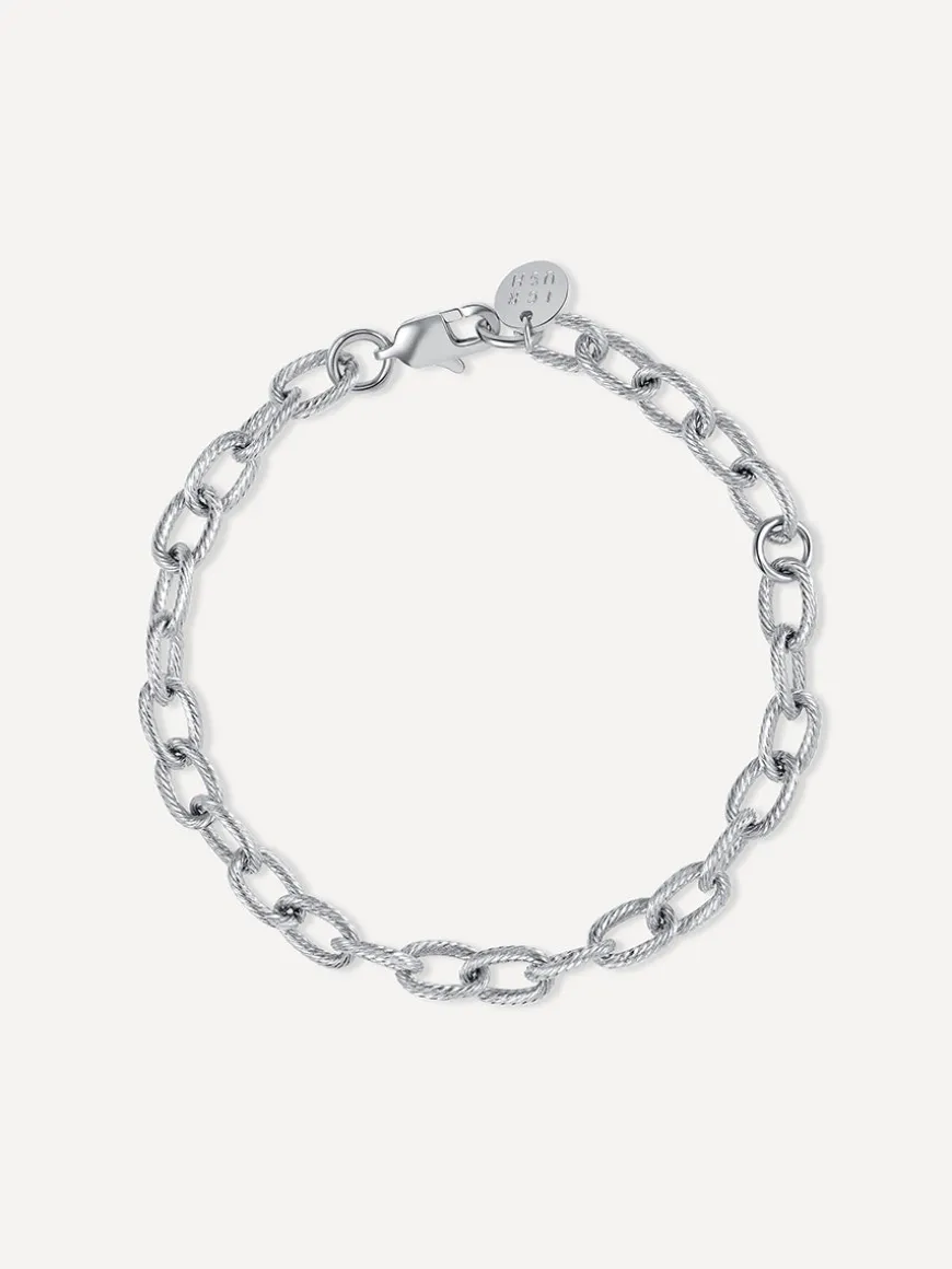 Poised Armband