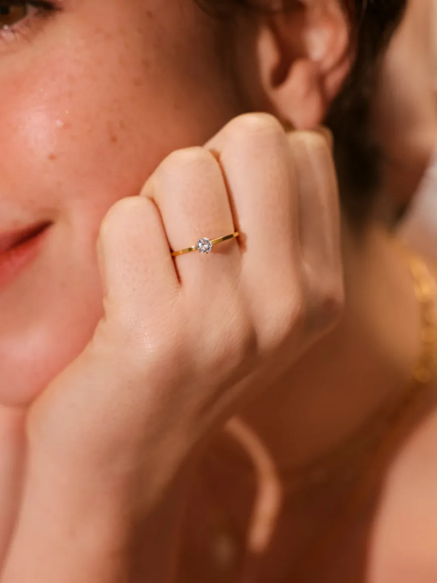 Precious Glow Ring