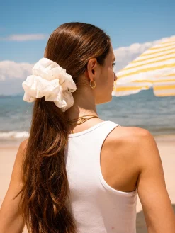 Puffy Lace Scrunchie White