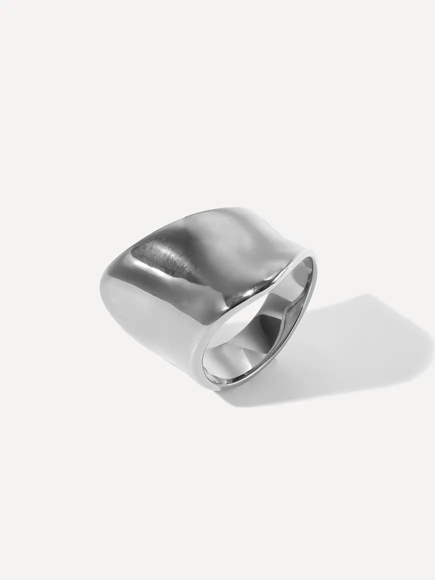Pure Form Ring