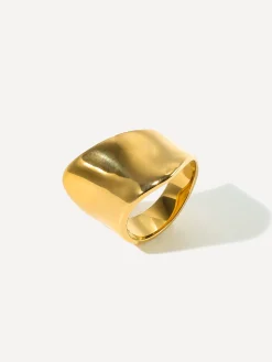 Pure Form Ring